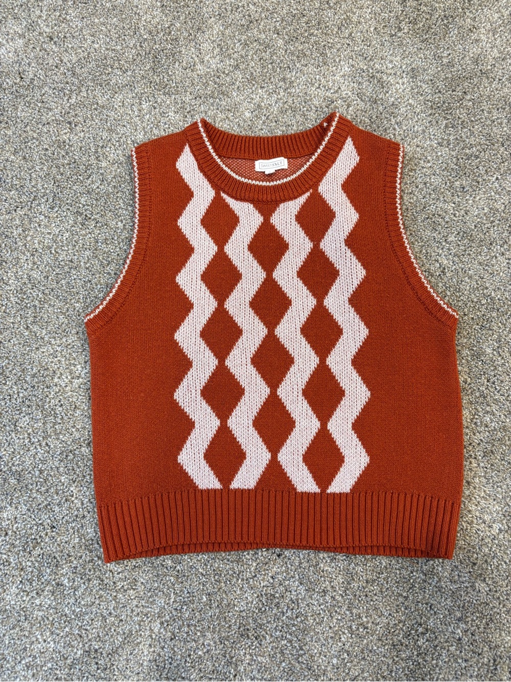Boutique Rust Sleeveless Knit Vest